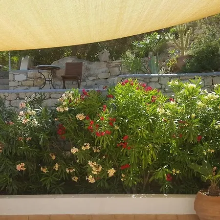 Tranquil With Sea View In Ammopi Karpathos *